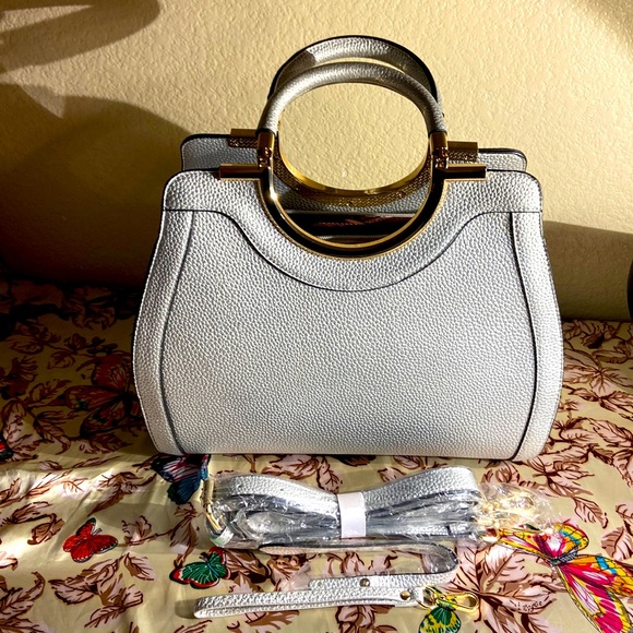beautiful handbag - Picture 7 of 7